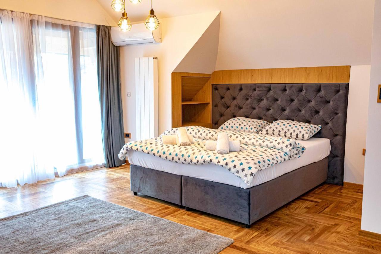 City Escape Luxury Villa Zuce Exteriör bild