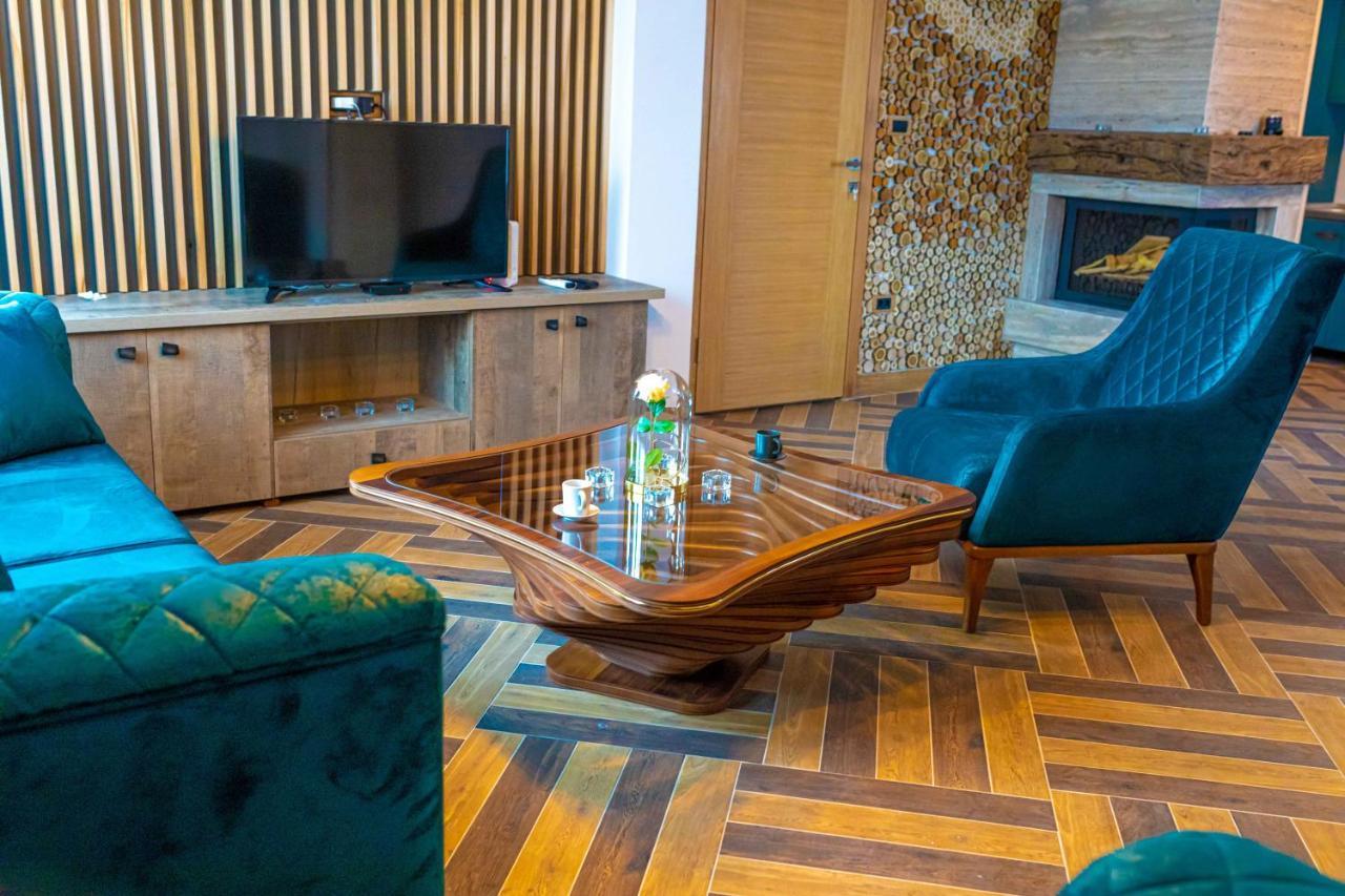 City Escape Luxury Villa Zuce Exteriör bild